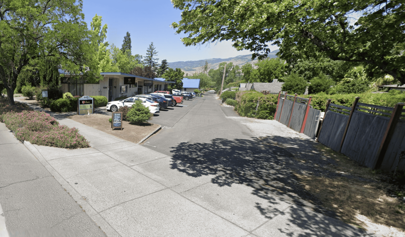 Illume Aesthetics location on Siskiyou Boulevard in Ashland, Oregon